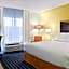 Fairfield Inn & Suites by Marriott Charlotte Arrowood
