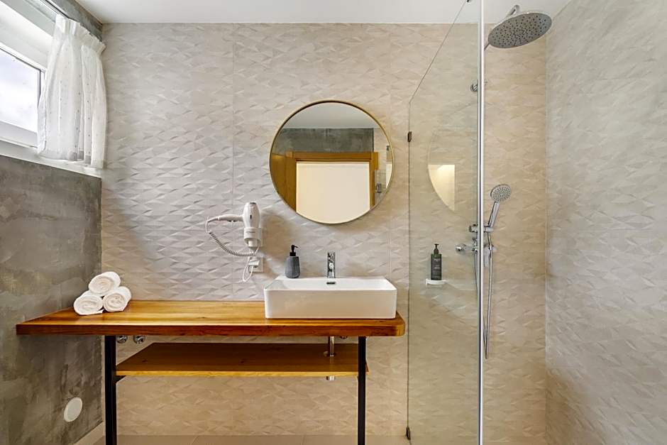 FOREST VILLAS - GUEST HOUSE