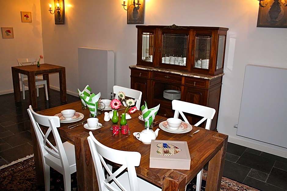 The Townhouse Bed & Breakfast