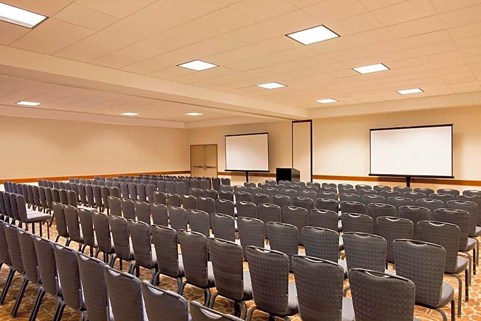 Sheraton Kansas City Hotel At Crown Center