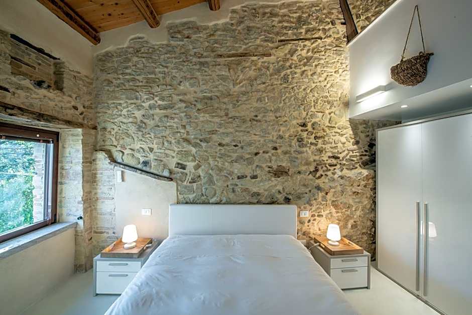 Borgo Baccile by Vini Fantini