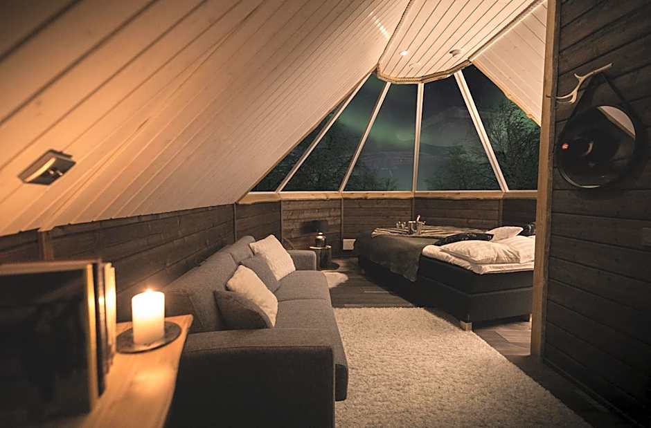 Wilderness Hotel Nellim & Igloos