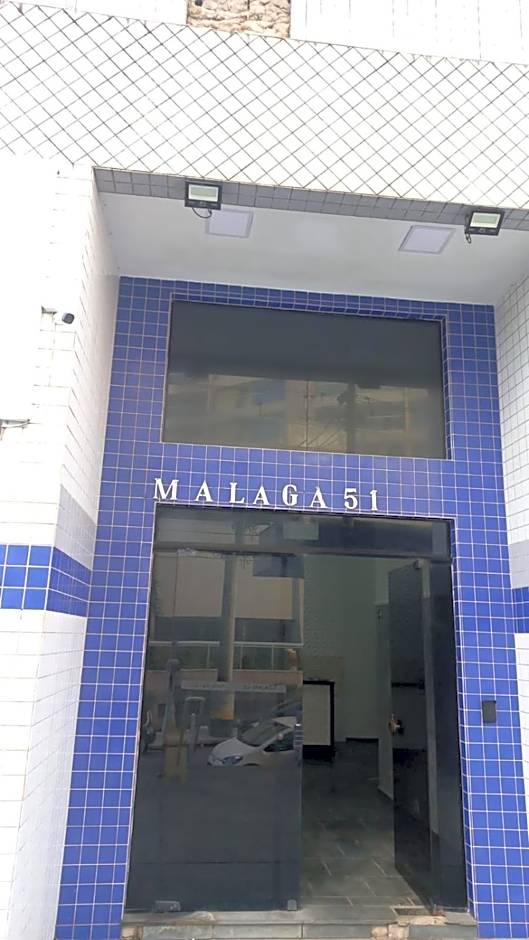 Apto 714 - Prédio em frente mar