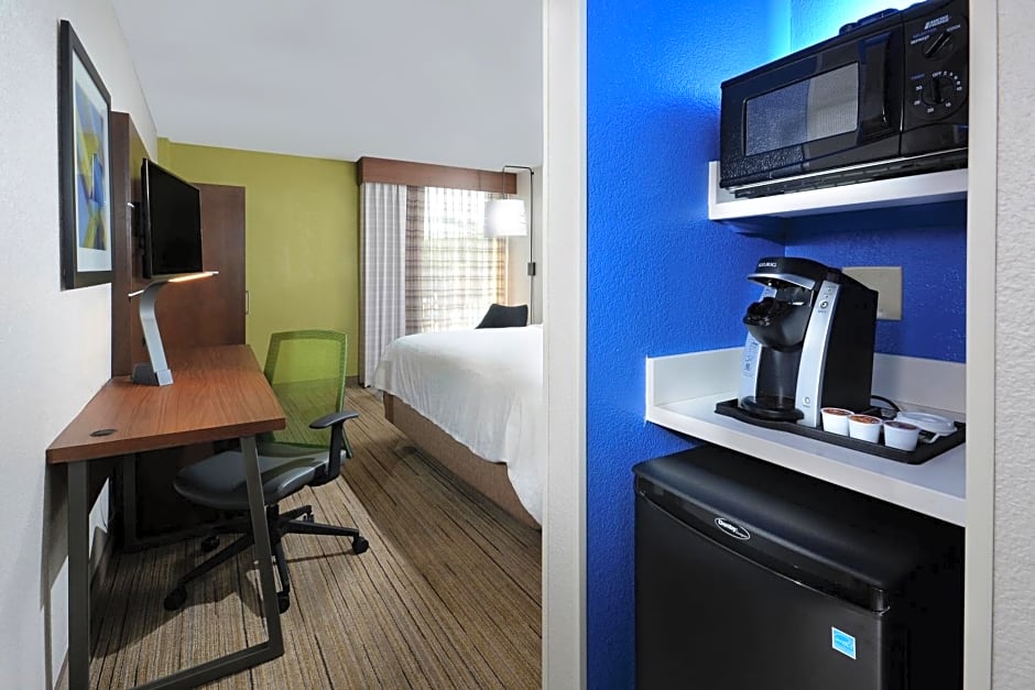 Holiday Inn Express Danville By IHG