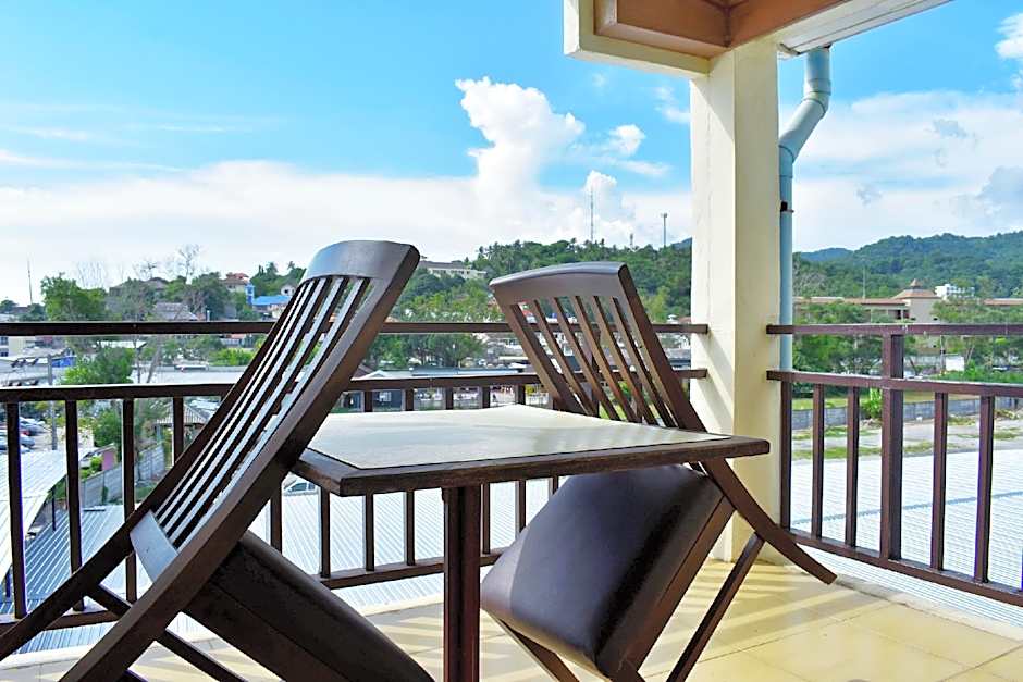 Outdoor Inn Kata Hotel