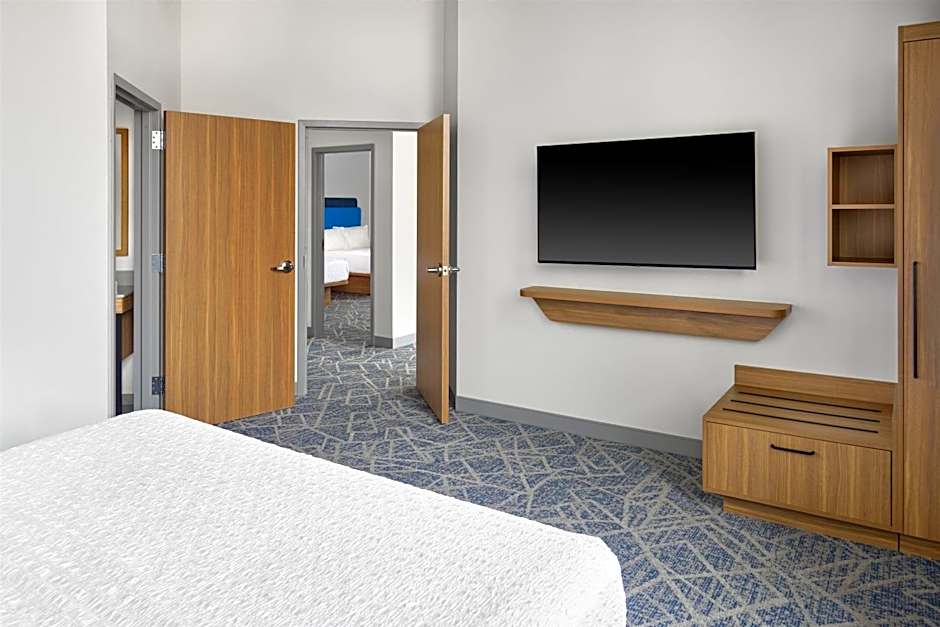 Hampton Inn by Hilton Lincoln Downtown