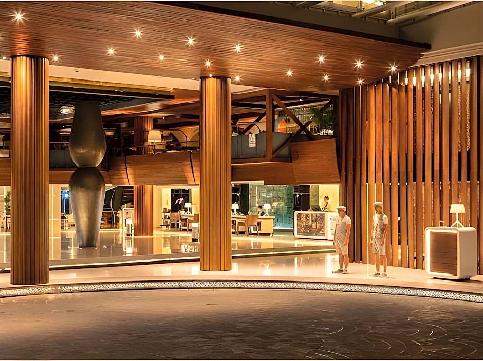 Double-Six Luxury Hotel Seminyak