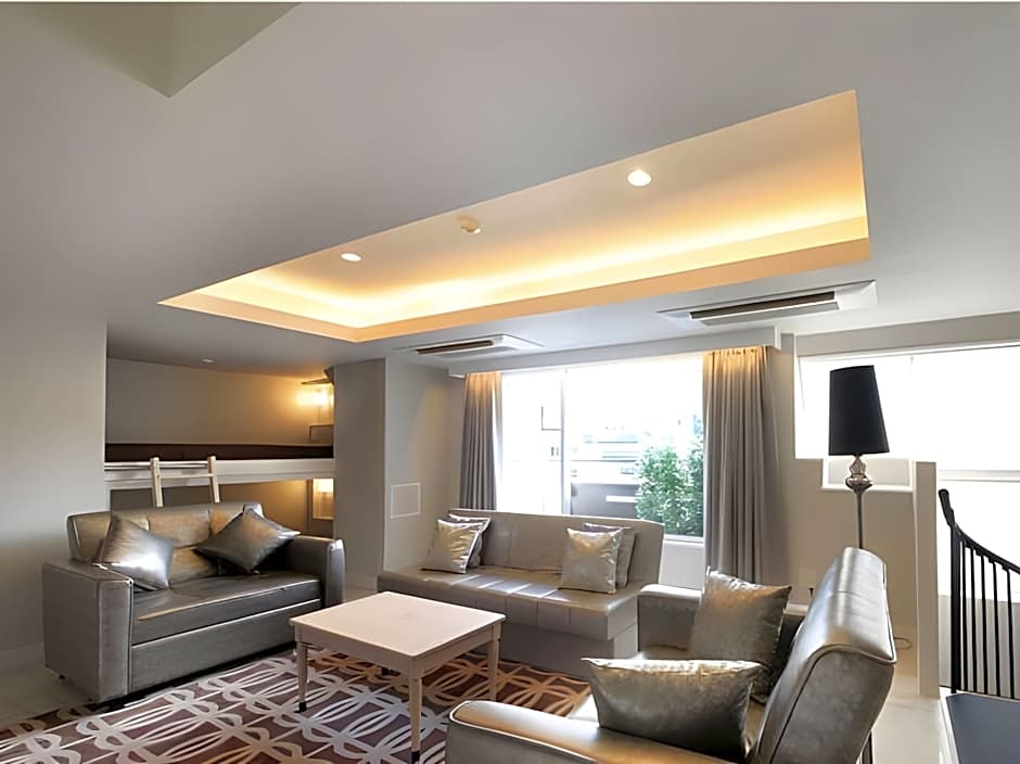 The Centurion Classic Akasaka