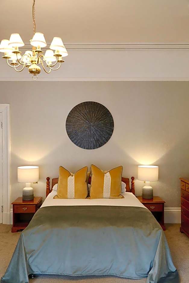 Farington Lodge Hotel