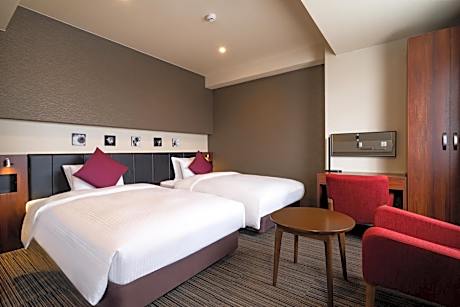 Standard Twin Room - Non-Smoking - West Building