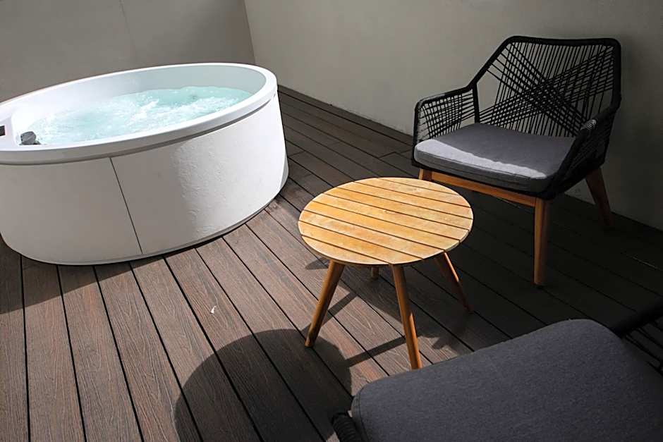 Mima Aparthotel Boutique & Spa