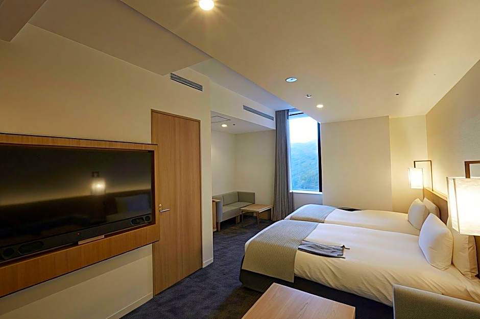 HOTEL CLAD