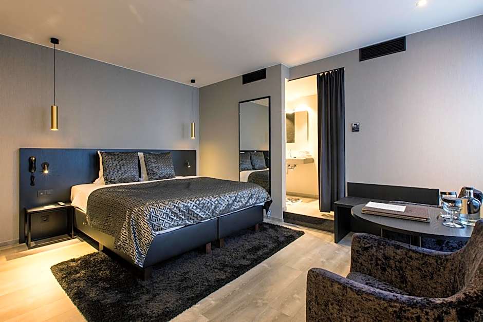 Hotel Harmony