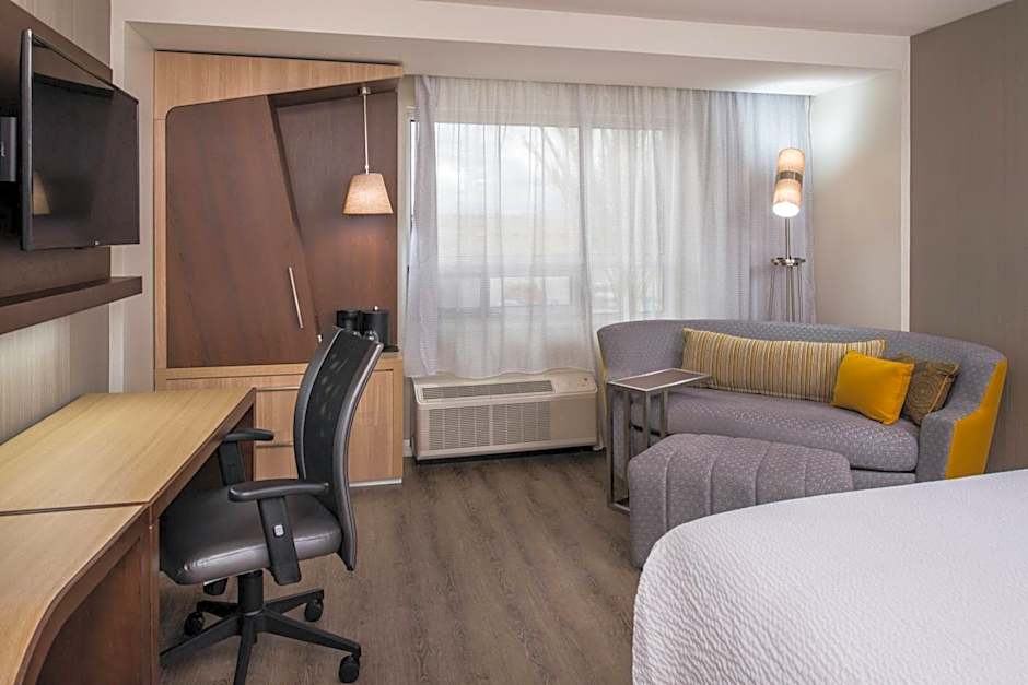 Courtyard by Marriott Temecula Murrieta