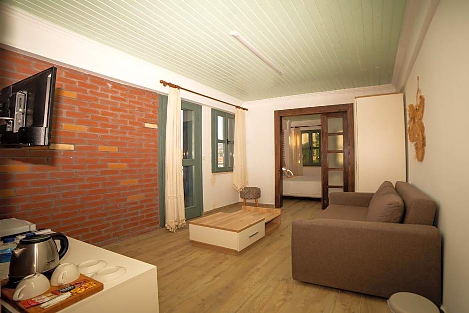 Paradise İmroz Butik Otel