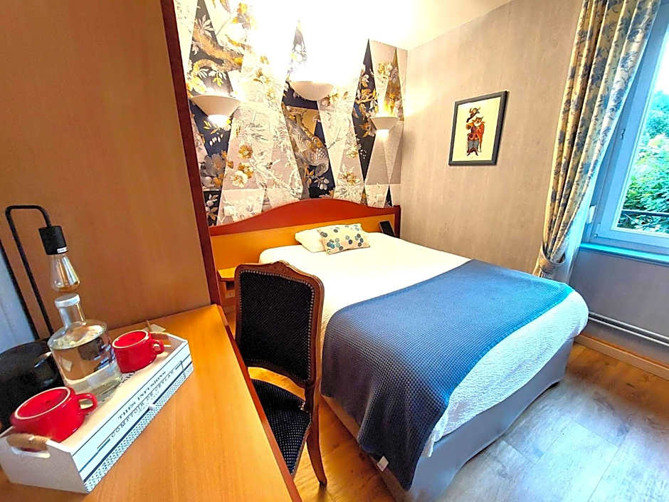 Logis Hotel des Lacs