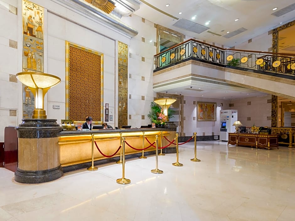 Royal Mediterranean Hotel