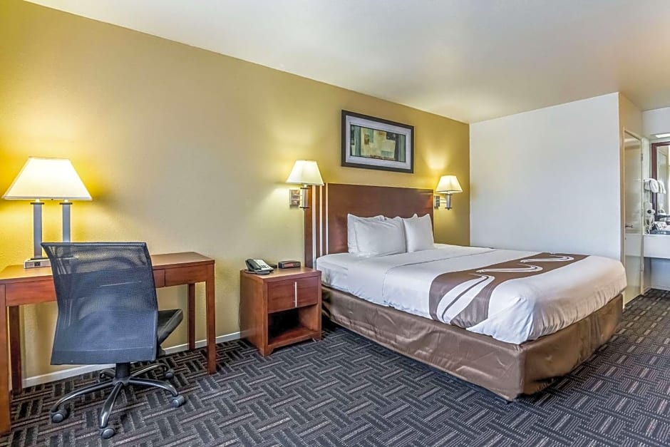 Quality Inn Fresno Near University