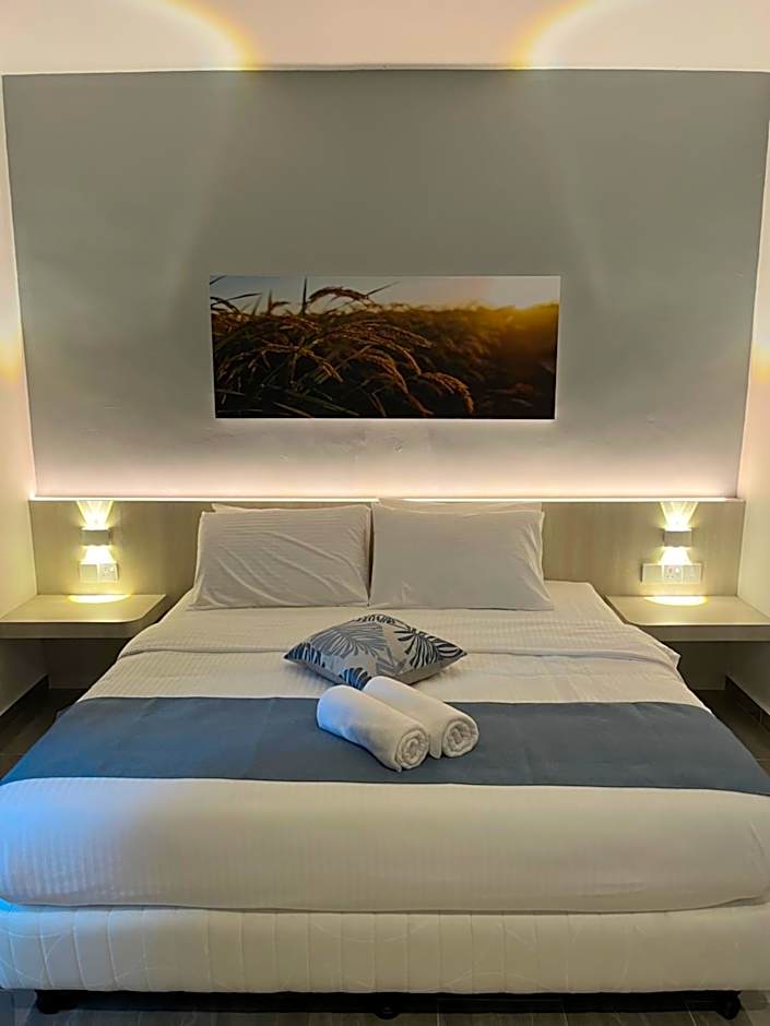 Photo 1 of 15 of Suite, Balcony