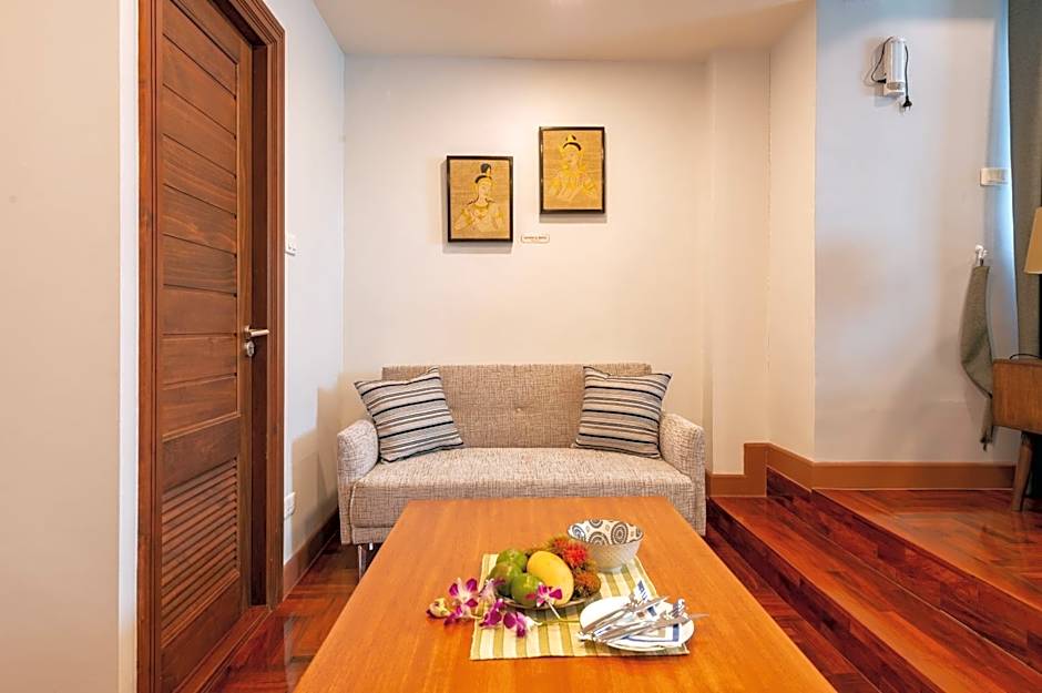 Maneeya Park Residence