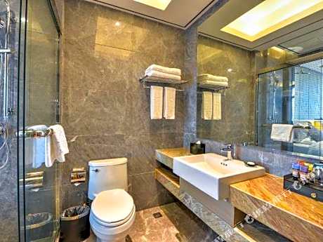 Space International Hotel
