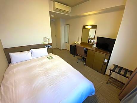 Double Room with Small Double Bed - Non-Smoking