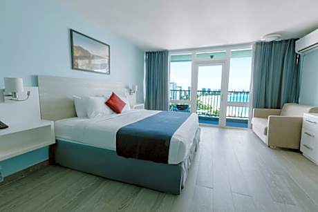 Superior Studio Ocean View One King