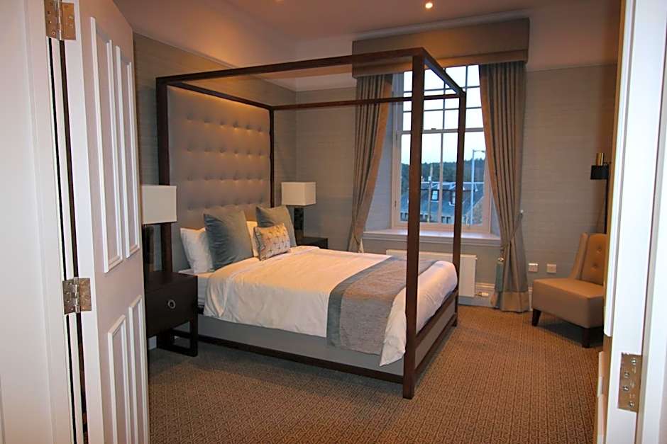 Castlecary House Hotel