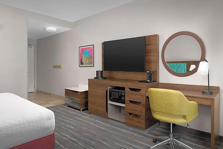 Hampton Inn By Hilton & Suites Durham North I-85