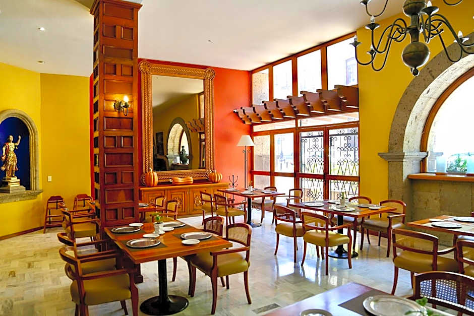 Hotel De Mendoza