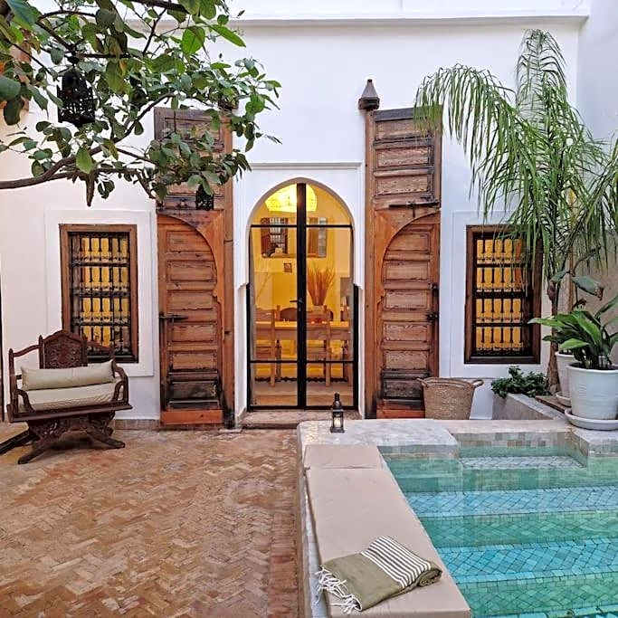 RIAD SAMAH