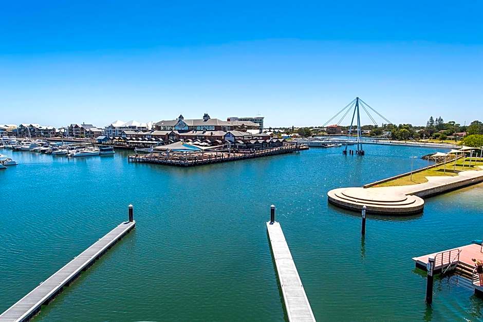 Dolphin Quay Apartments