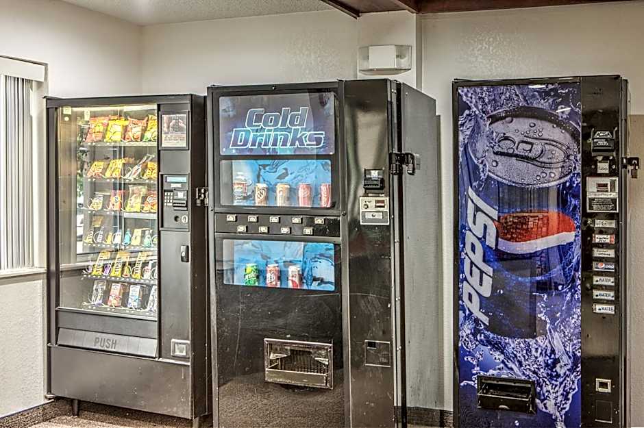 Motel 6-Dallas, TX - Northwest