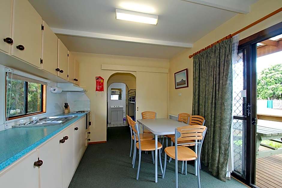 Triabunna Cabin & Caravan Park