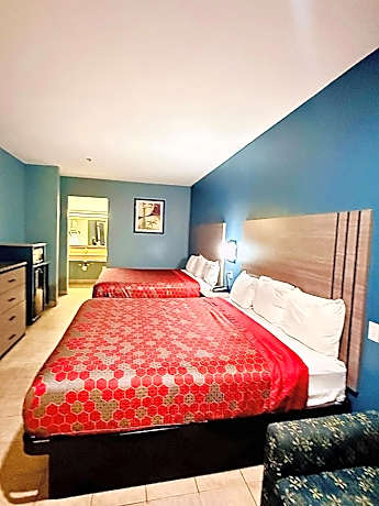 2 King Beds Non-Smoking
