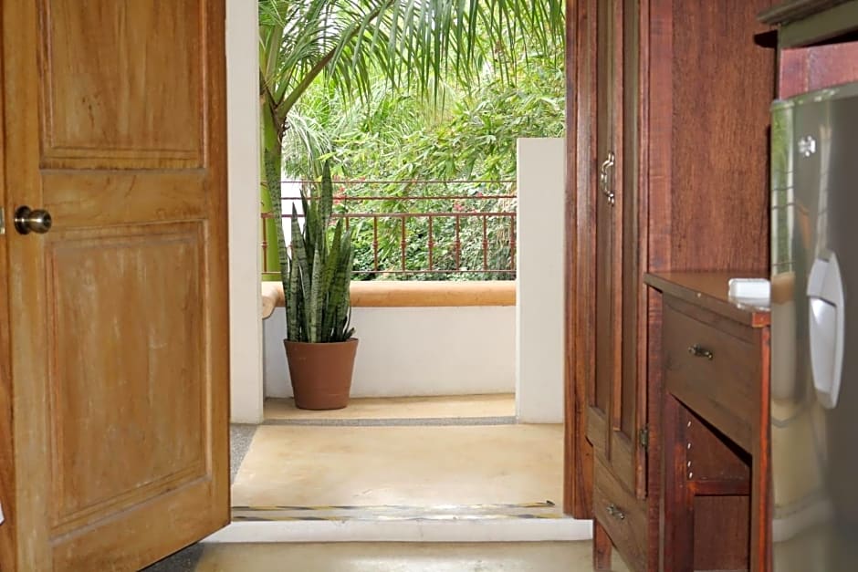 Casa Bugambilias