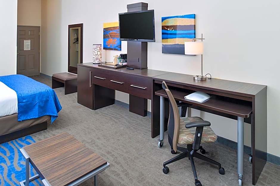 Holiday Inn Express Hotel & Suites St. Louis West-OFallon By IHG