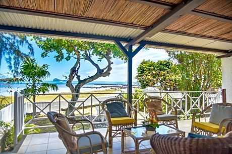 Quaint 3 BDR Beach Bungalow in a fishing village