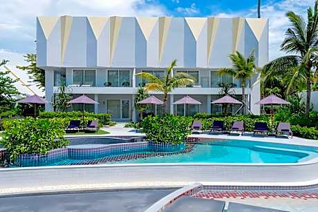 Twin Deluxe Room Seaview