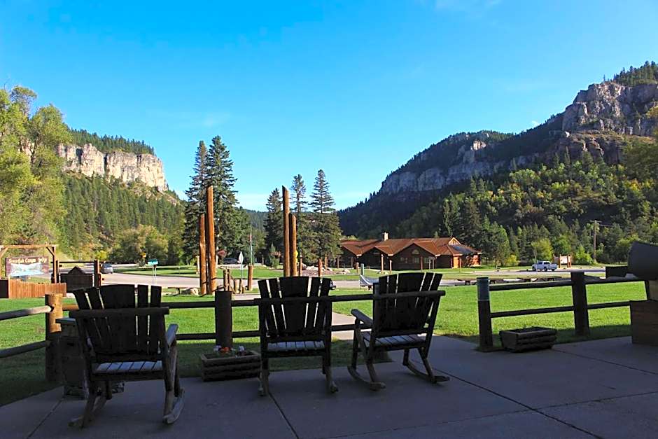 Spearfish Canyon Lodge