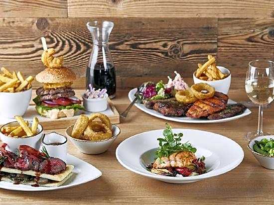 Premier Inn Inverness Centre - River Ness