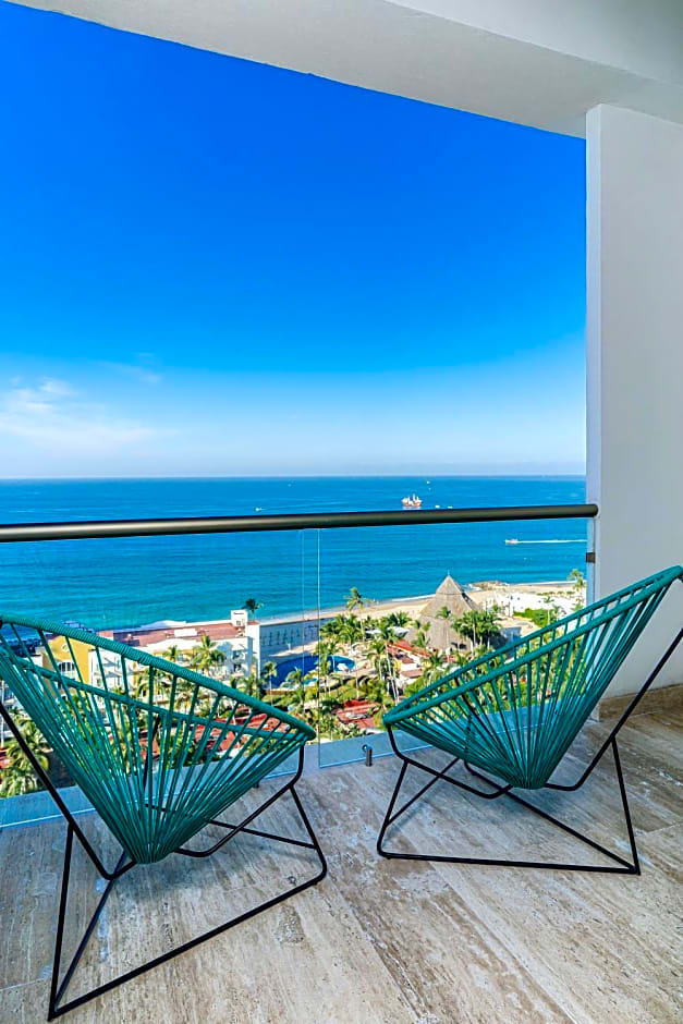 Krystal Vallarta