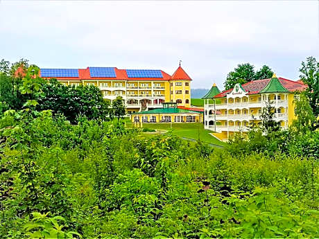 Wellnesshotel Parkschlössl zu Thyrnau  Adults only