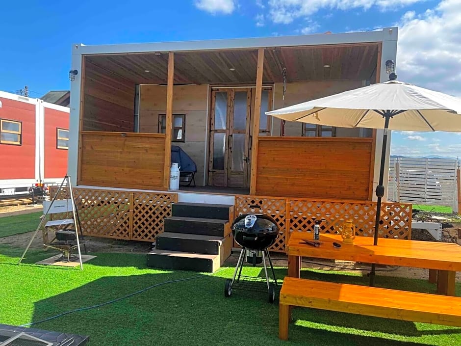 Glamping Village LEAF