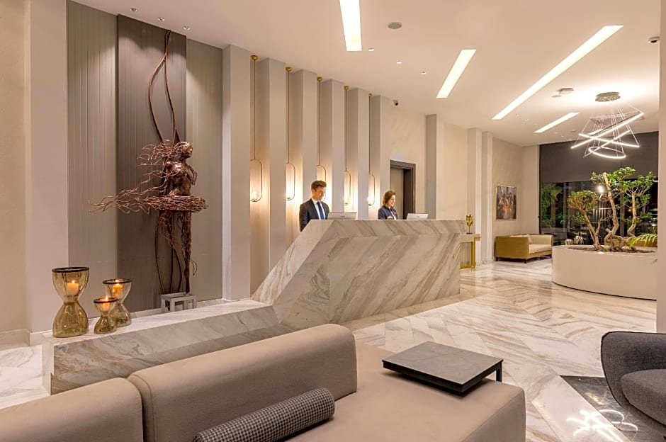 Unique Life Style Hotel
