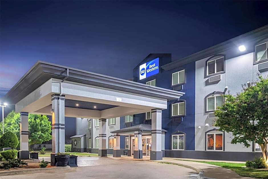 Best Western South Plains Inn & Suites