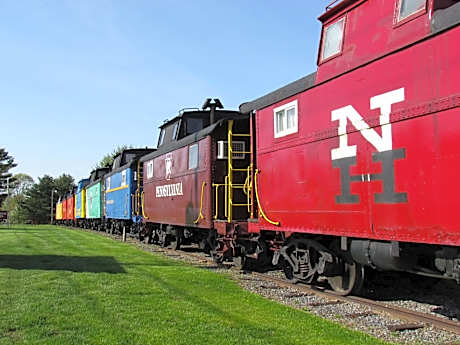 Red Caboose Motel & Restaurant