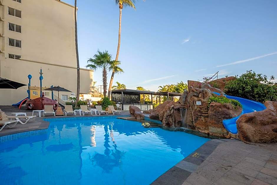 Hotel Don Pelayo Pacific Beach