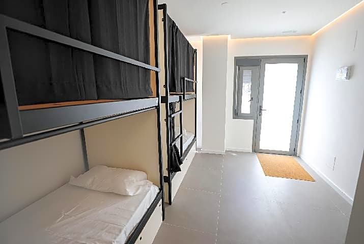 Hostel MYD La Latina