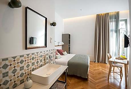 Superior Double or Twin Room with Terrace